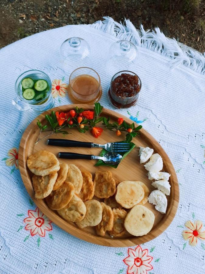Koman Borealis Guest House מראה חיצוני תמונה